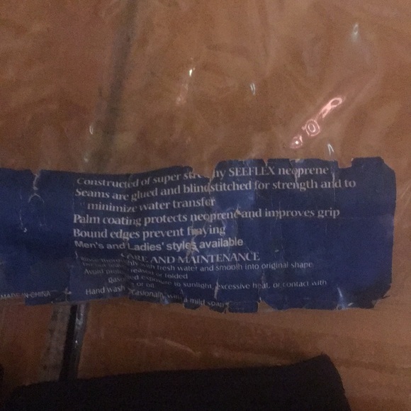 Sz M dive gloves - Picture 4 of 7